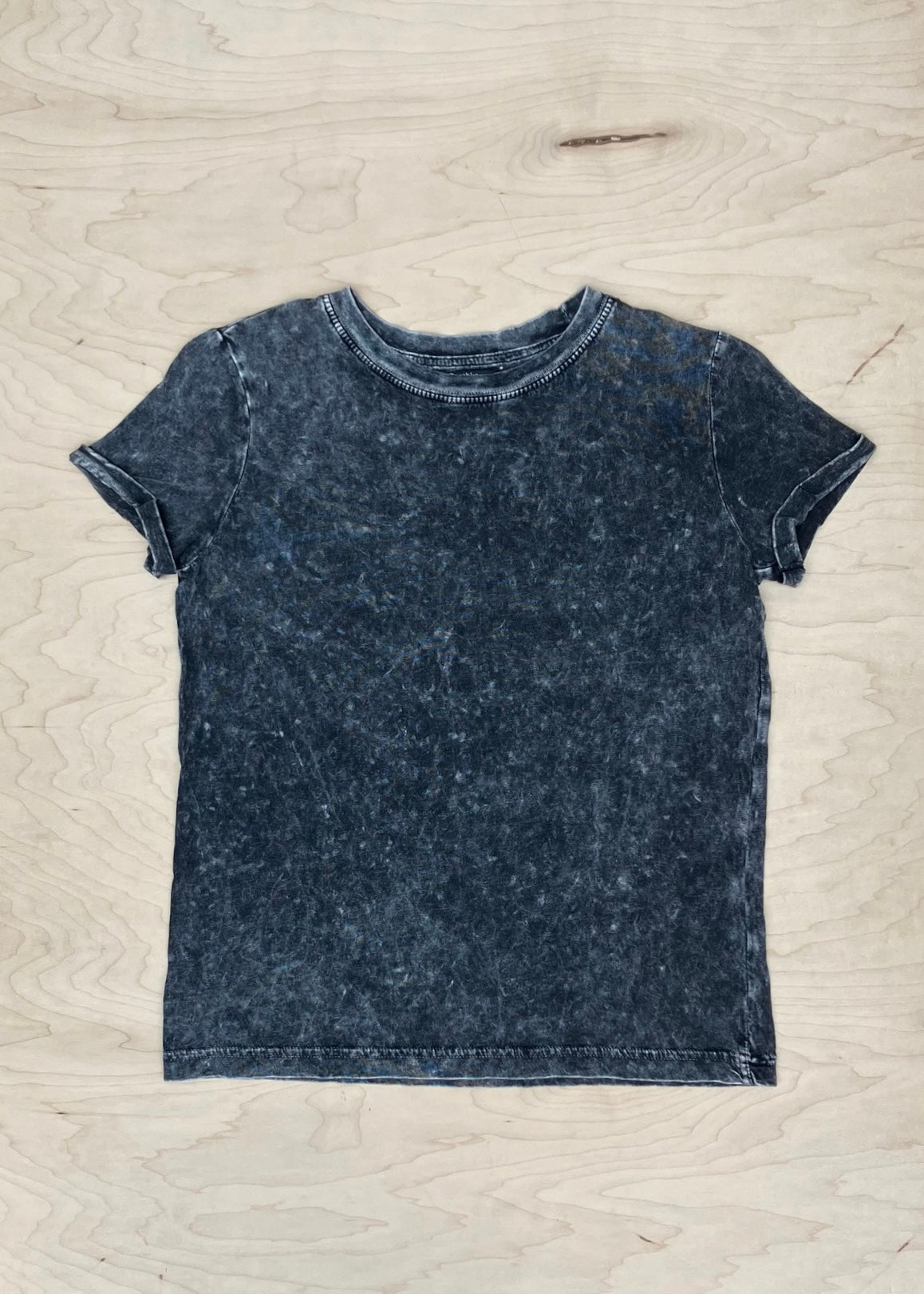 GREY ACID WASH TEE